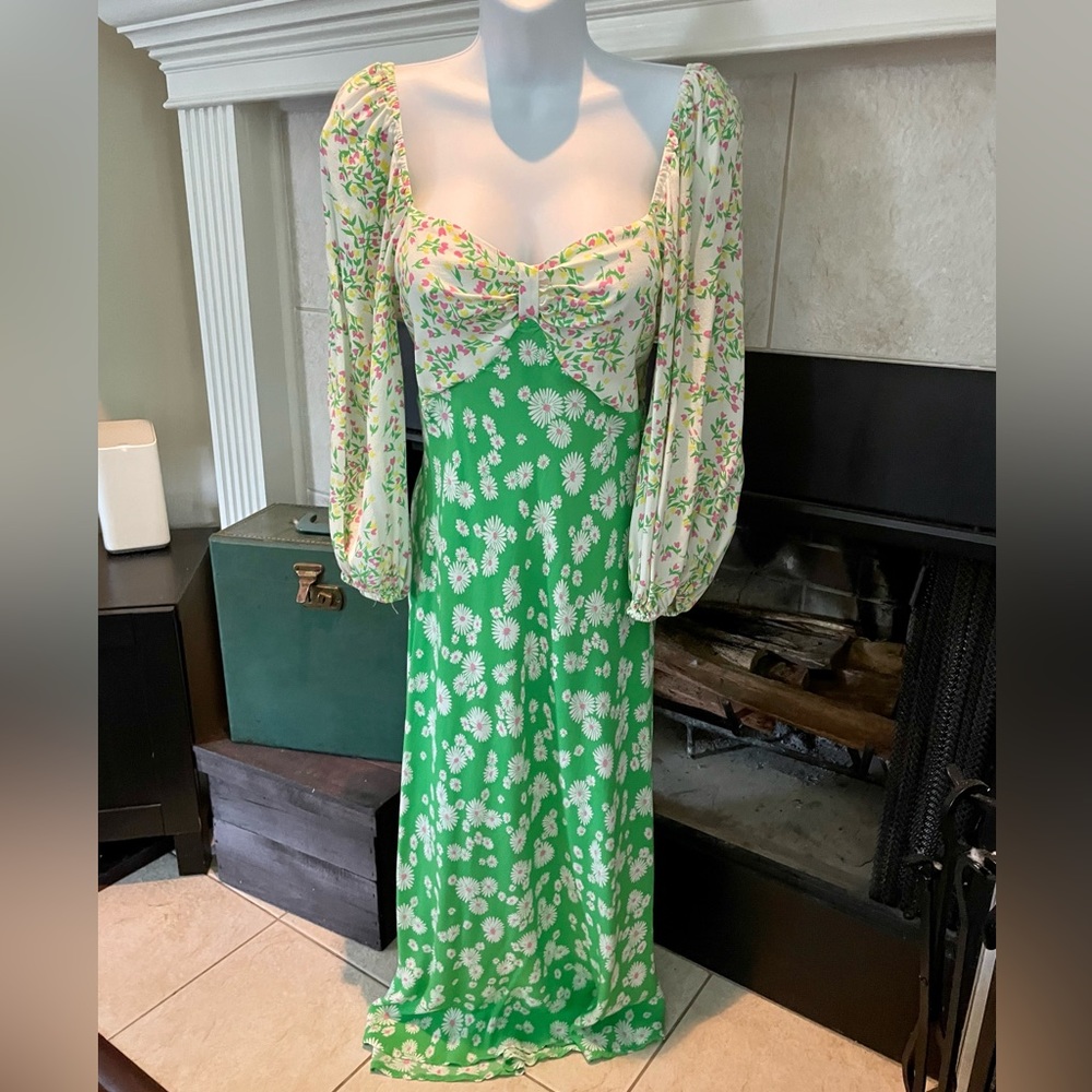 Beautiful bright green maxi sundress by RIXO size 8.